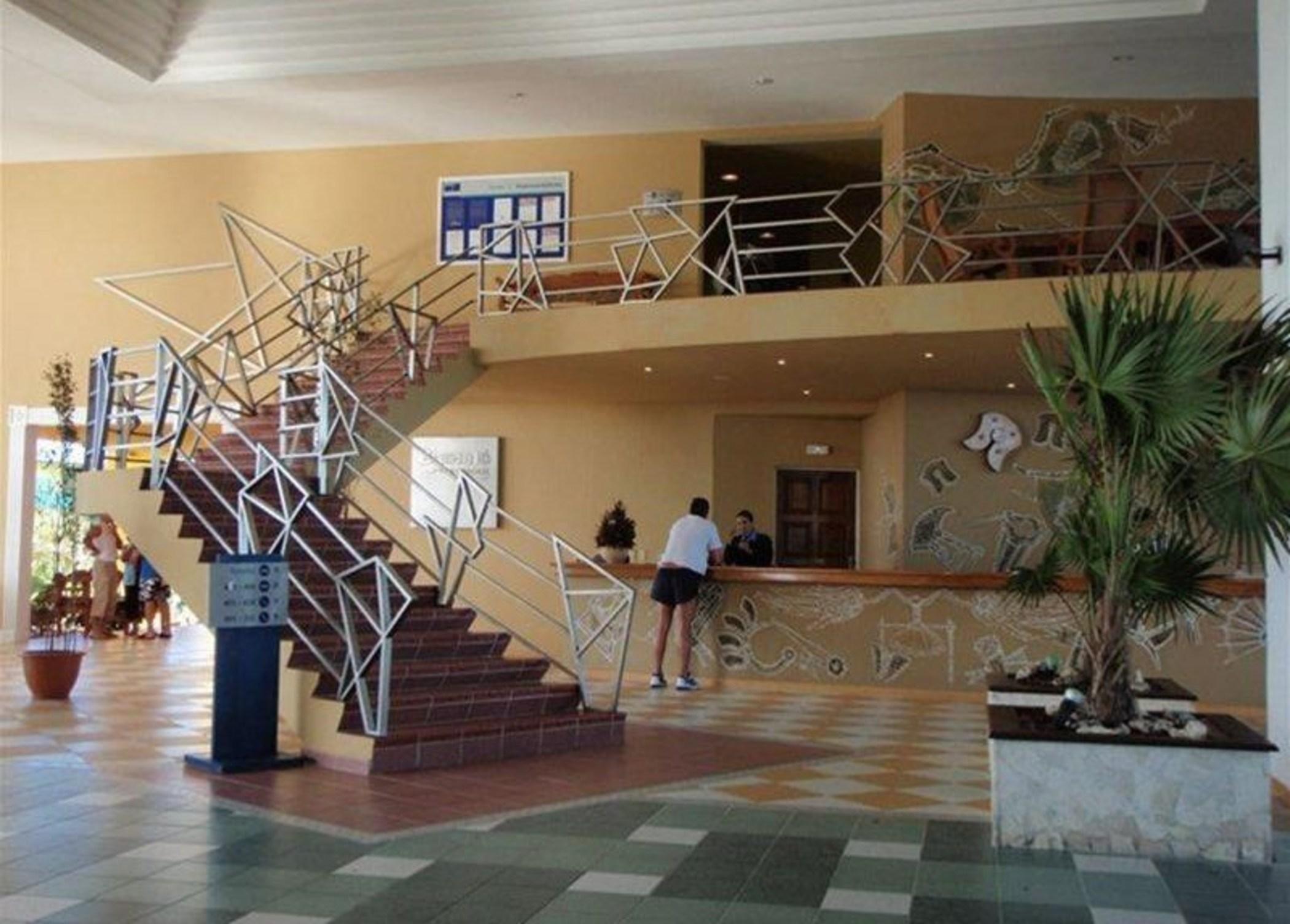 Grand Memories Cayo Largo Hotel Exterior photo