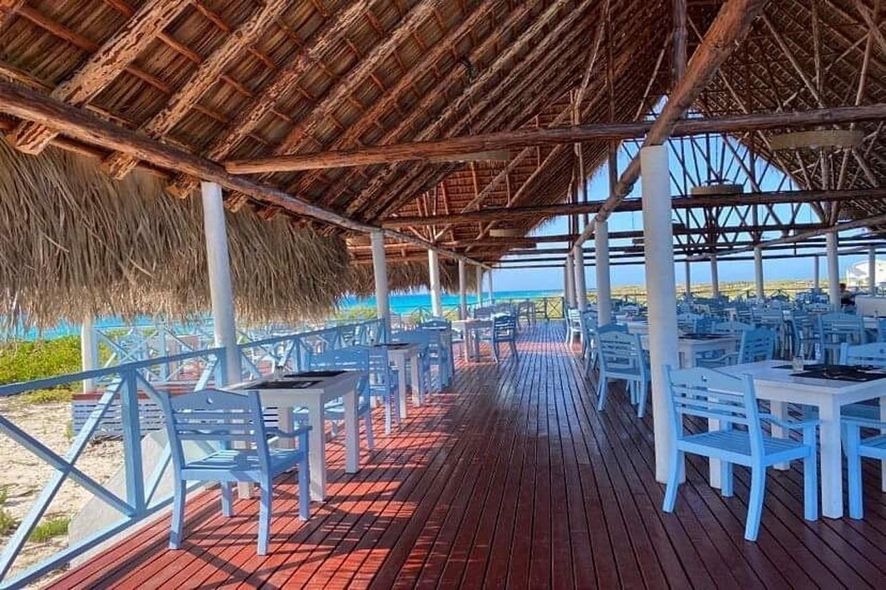 Grand Memories Cayo Largo Hotel Exterior photo